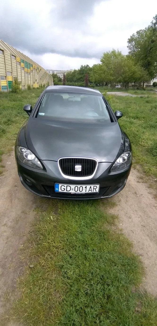 Seat Leon cena 20000 przebieg: 207000, rok produkcji 2011 z Gdańsk małe 7
